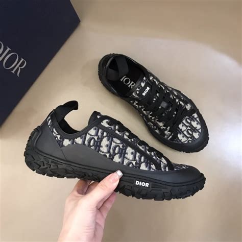 semelle signature dior homme|Sneaker B28 haute Toile jacquard Dior Oblique et gomme noirs.